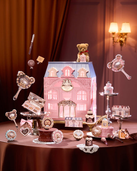 Flower Knows The Sweetie Bear 'Dream House' Storage / Makeup Box (sold with The Sweetie Bear All-In Gift Set) — merch, standalone SKU unconfirmed