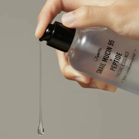 Jumiso Snail Mucin 95 + Peptide Facial Essence 140ml