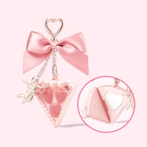Flower Knows Strawberry Cupid Solid Perfume (keychain charm) - Lychee Bouquet