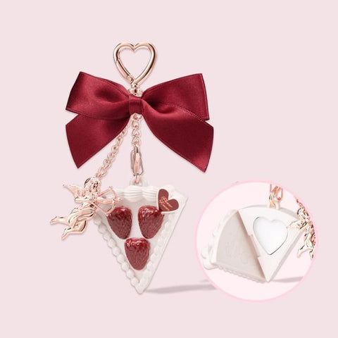 Flower Knows Strawberry Cupid Solid Perfume (keychain charm) - Cream Gardenia